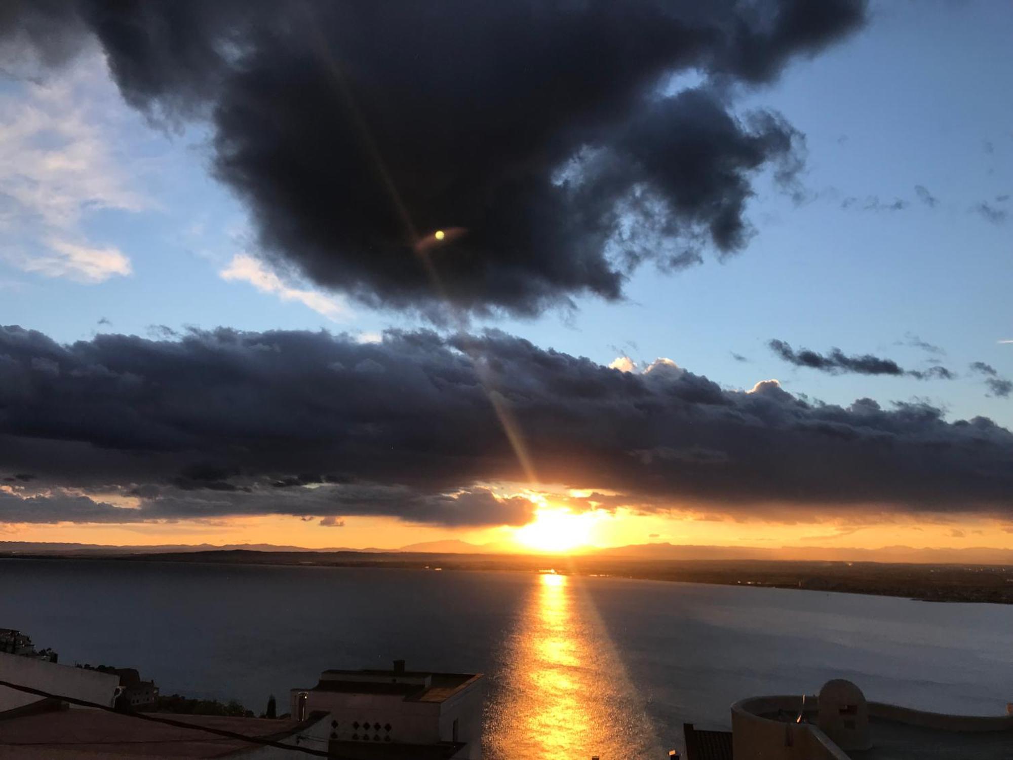 Las Mejores Puestas De Sol Roses Exterior foto